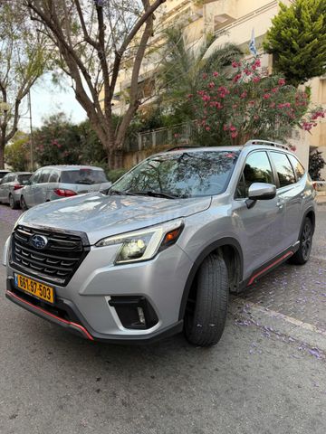 סובארו פורסטר