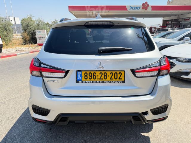 מיצובישי ASX