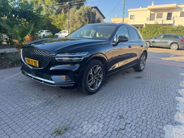 ג'נסיס GV70