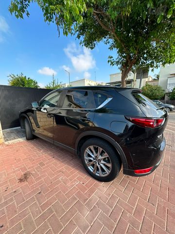 מודעת רכב מאזדה CX-5