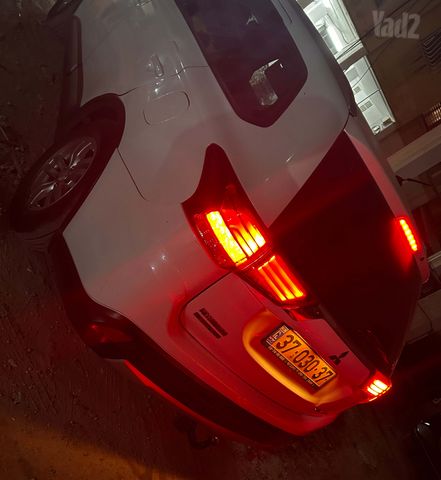 מיצובישי אאוטלנדר