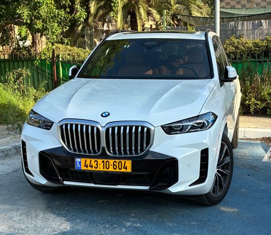 ב מ וו X5