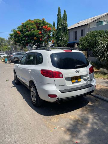 יונדאי סנטה פה