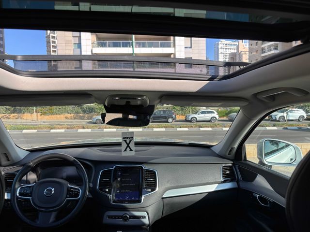 וולוו XC90