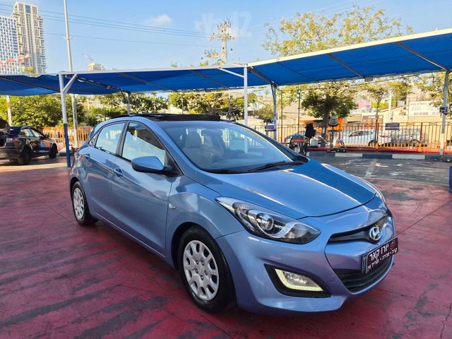 יונדאי i30