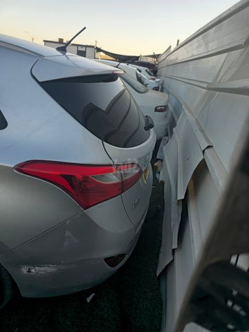 יונדאי i30