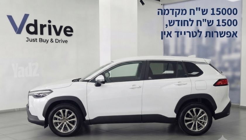 מודעת רכב טויוטה קורולה קרוס