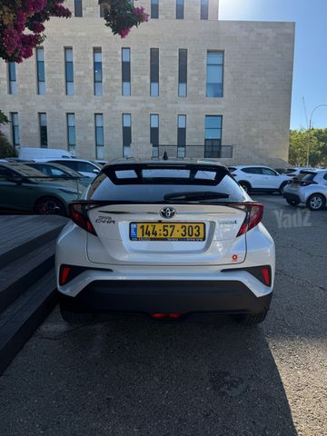 טויוטה C-HR