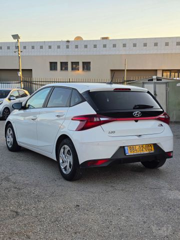 יונדאי i20