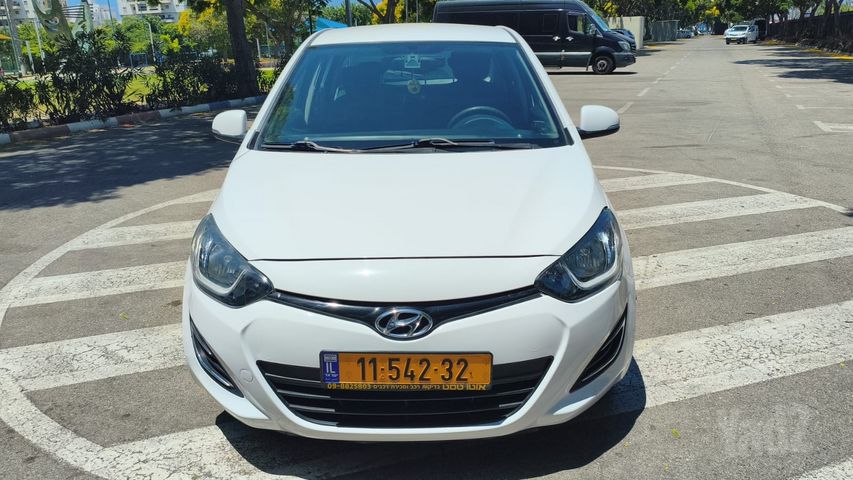 יונדאי i20
