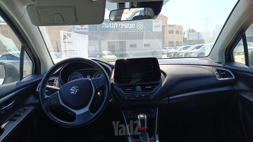 סוזוקי S-Cross