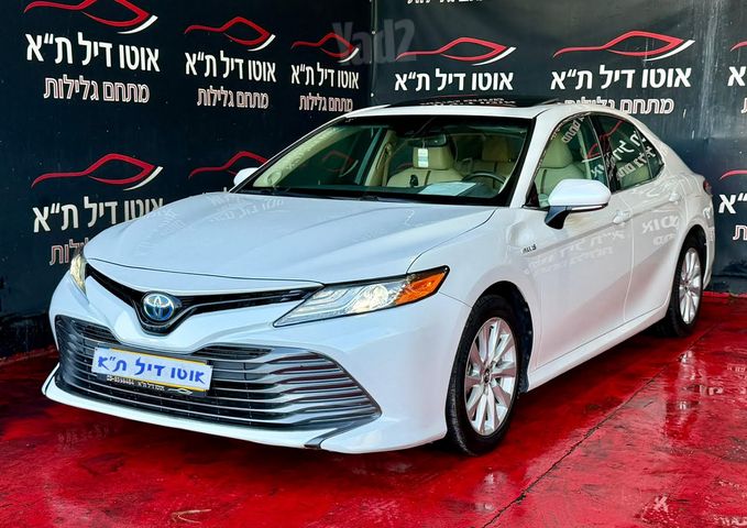 טויוטה קאמרי