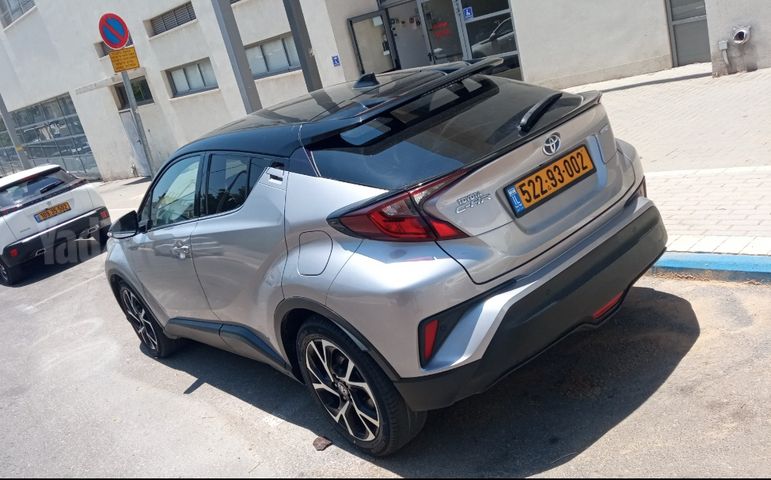 טויוטה C-HR