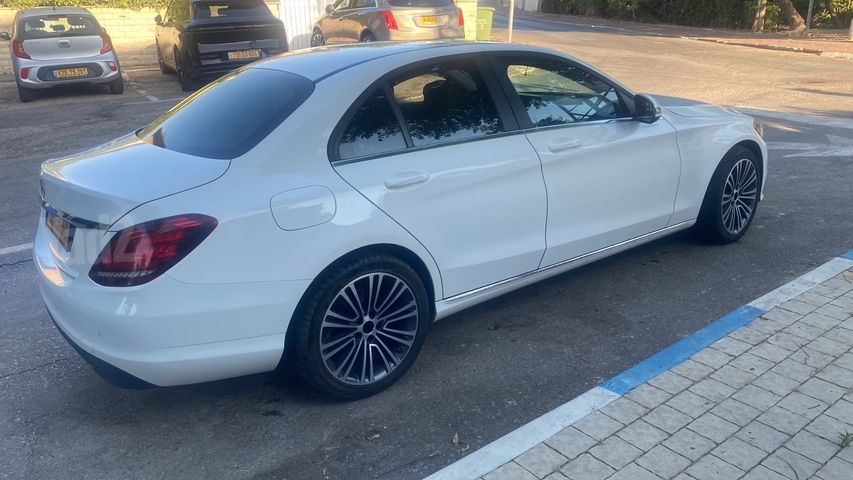 מרצדס-בנץ C-class