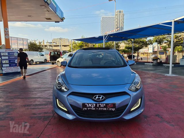 יונדאי i30