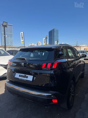 פיג'ו 3008