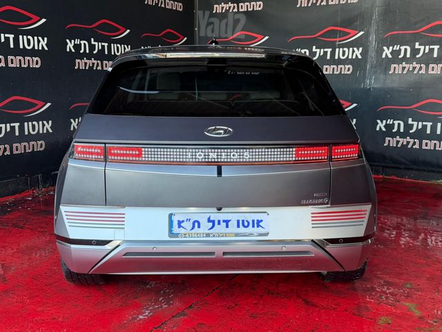 יונדאי איוניק 5