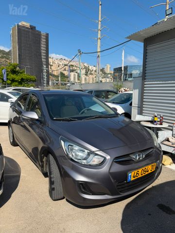 יונדאי אקסנט i25