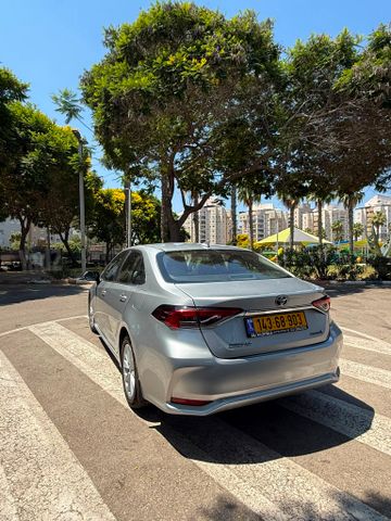 טויוטה קורולה