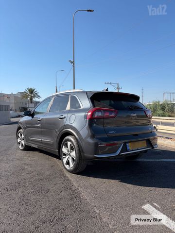 קיה נירו