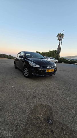 יונדאי אקסנט i25