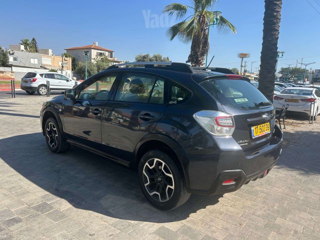 סובארו XV