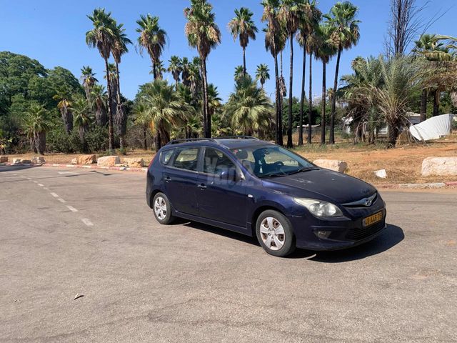 יונדאי i30