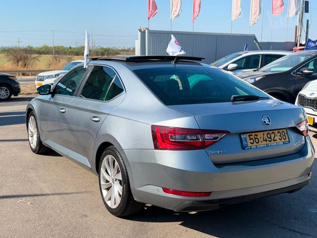 סקודה סופרב