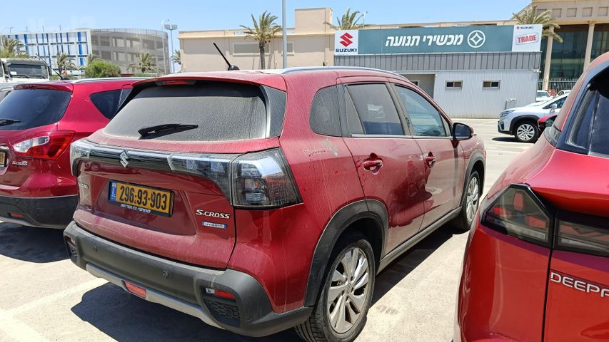 סוזוקי S-Cross