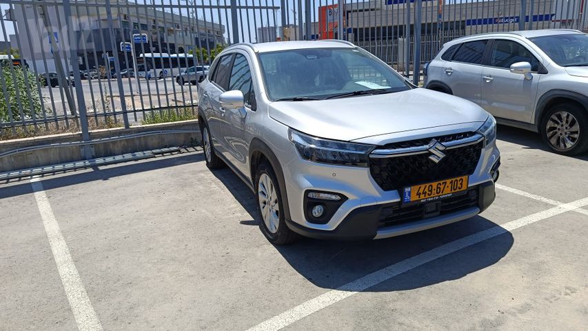 סוזוקי S-Cross