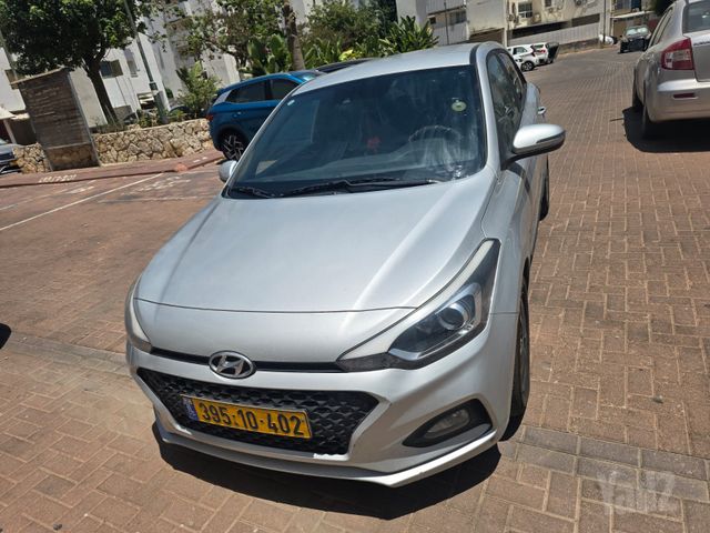 יונדאי i20