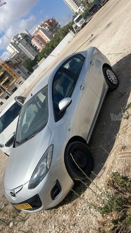 מאזדה 3