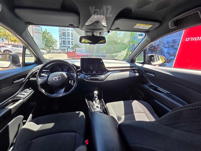 טויוטה C-HR