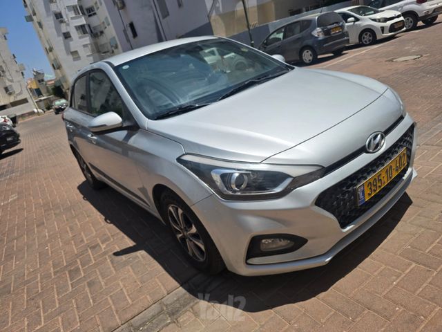 מודעת רכב יונדאי i20