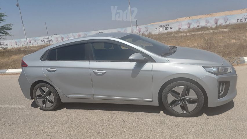 מודעת רכב יונדאי איוניק