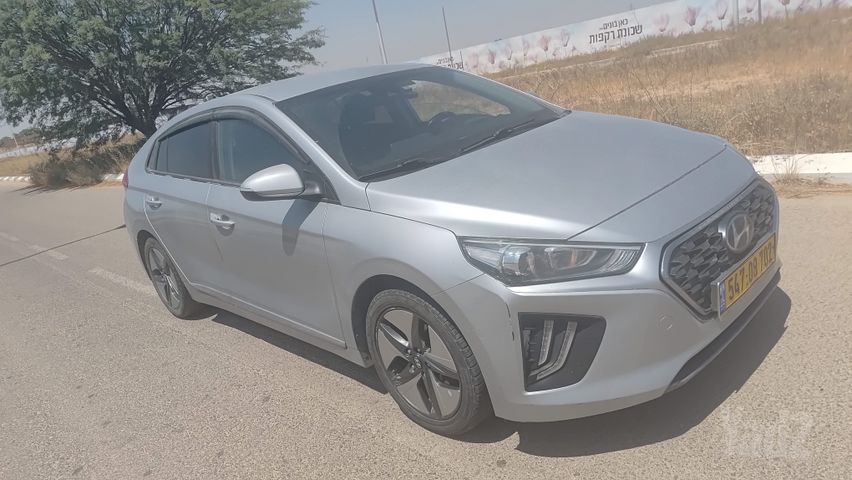 יונדאי איוניק