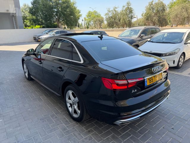 אאודי A4