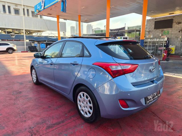 יונדאי i30
