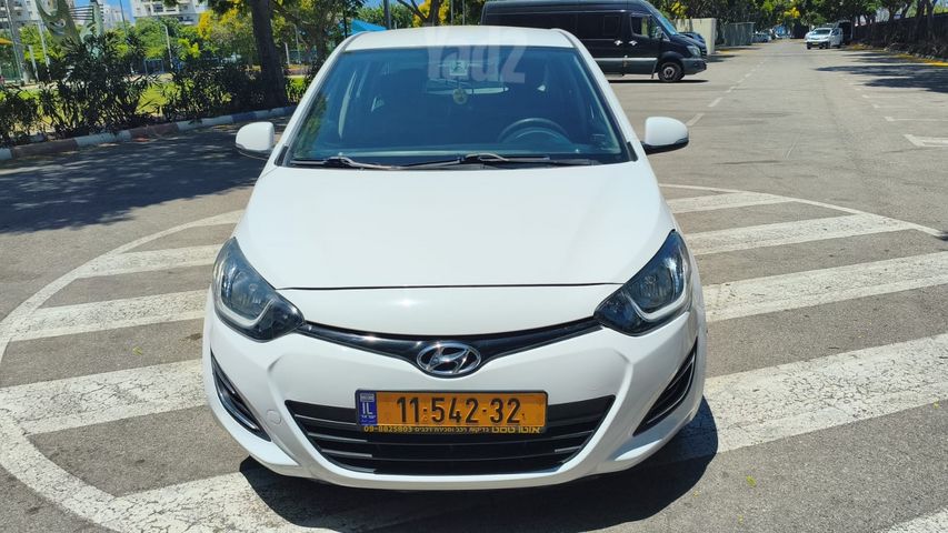 יונדאי i20