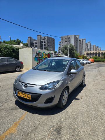 מאזדה 2