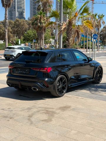 אאודי RS 3