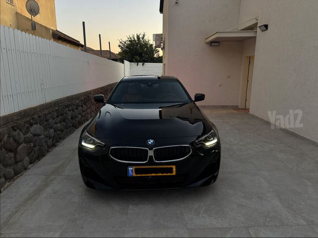 מודעת רכב ב מ וו סדרה 2