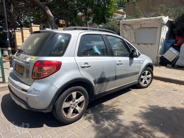 סוזוקי SX4