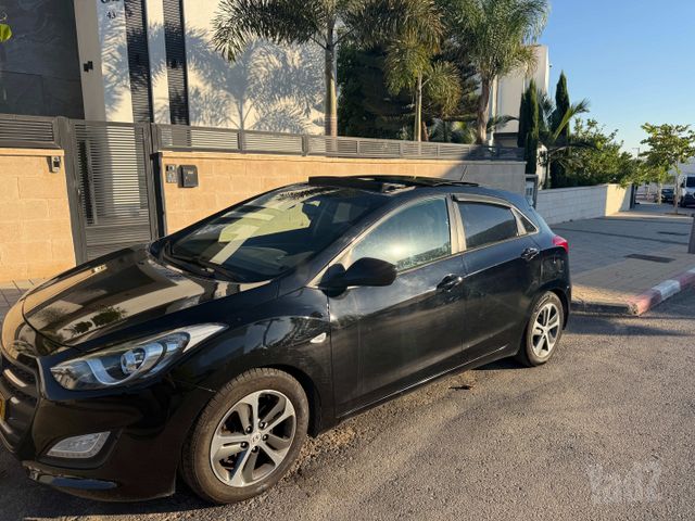 יונדאי i30