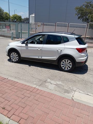 מודעת רכב סיאט ארונה