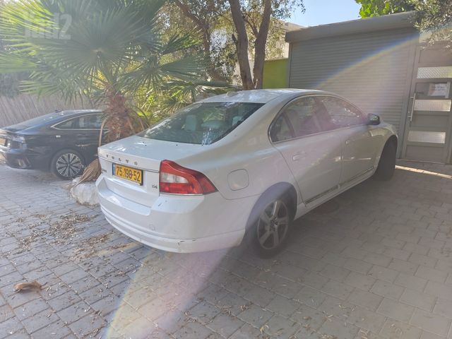 וולוו S80