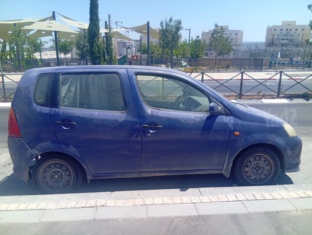 מודעת רכב דייהטסו YRV