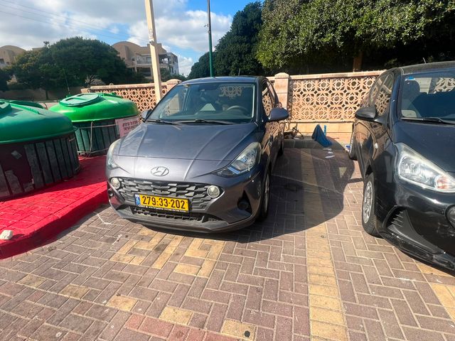 יונדאי i10