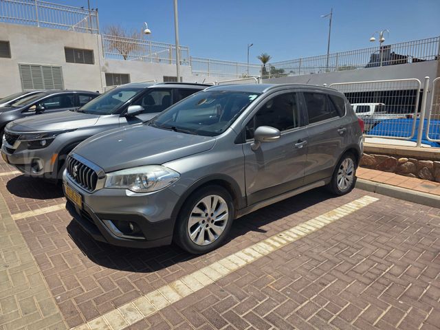 סוזוקי קרוסאובר