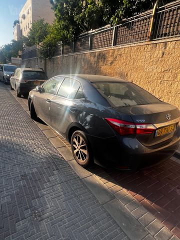טויוטה קורולה